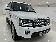 Land Rover Discovery 3.0D TSS 2015 White Rear Entertainment